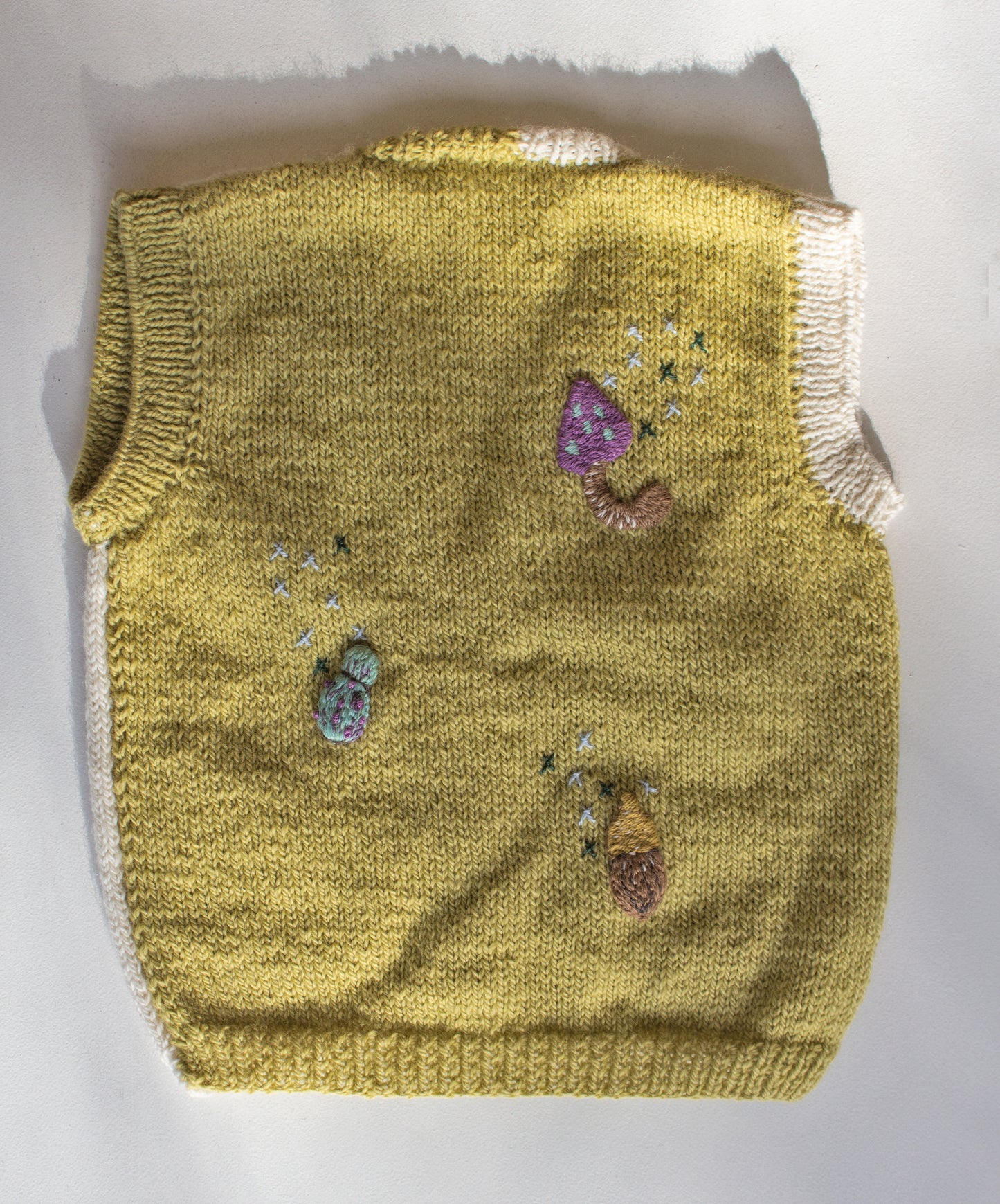 Chaleco Verde y Beige // Talle 4