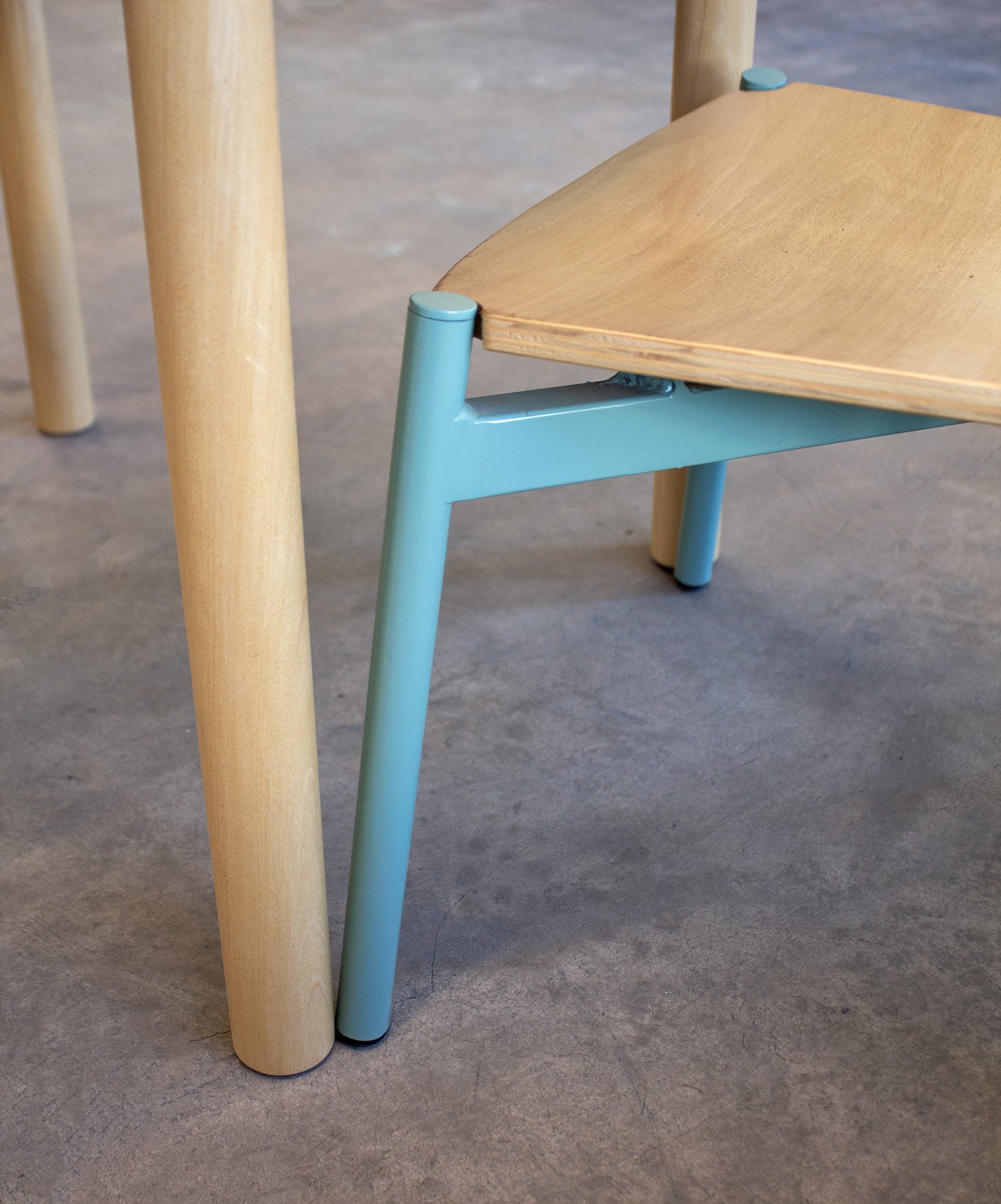 Mesa NINA / 2 en stock