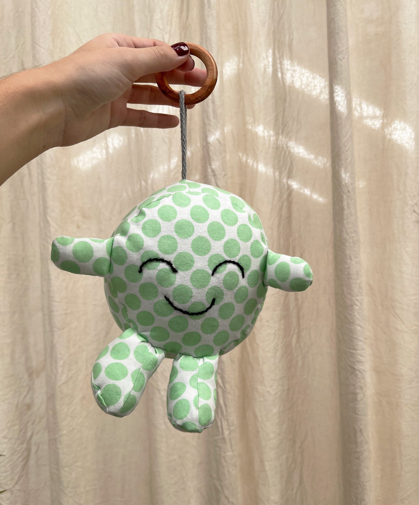 MUÑECO COPITO 2 - ABRAZO LUNARES VERDE
